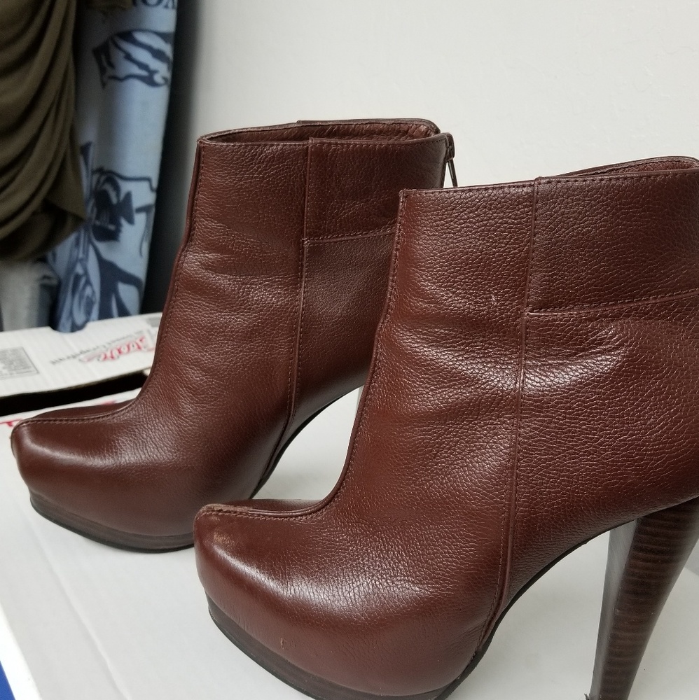 Booties shoes